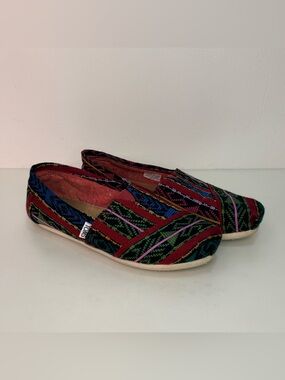 Toms Multicolor Tribal Pattern Slip-On Flats